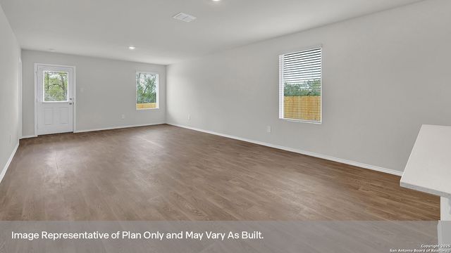 126 SURREY OAKS, Maxwell, TX 78656