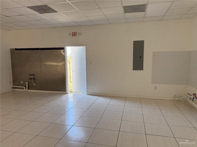1328 S Jackson Road 300, Mcallen, TX 78503