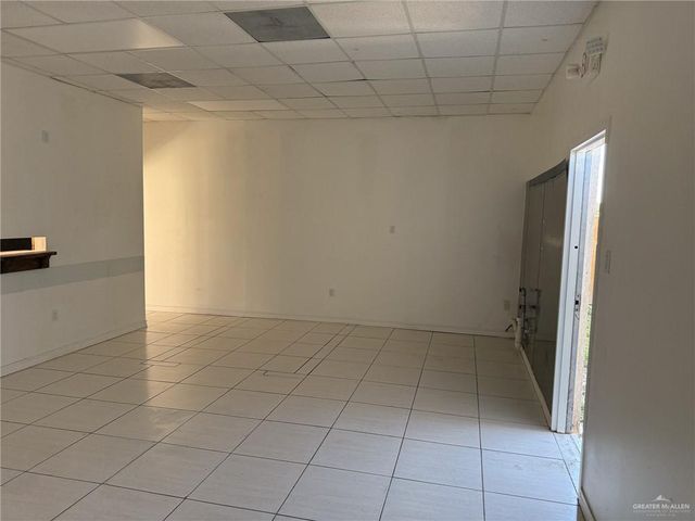 1328 S Jackson Road 300, Mcallen, TX 78503