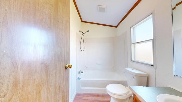 435 16th Street, San Leon, TX 77539