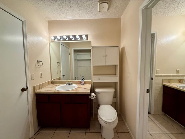 930 Century Drive, Rogers, AR 72756