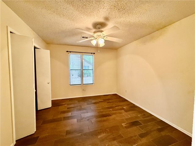 930 Century Drive, Rogers, AR 72756