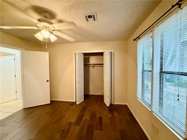 930 Century Drive, Rogers, AR 72756