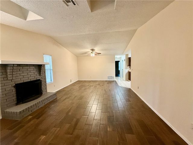 930 Century Drive, Rogers, AR 72756
