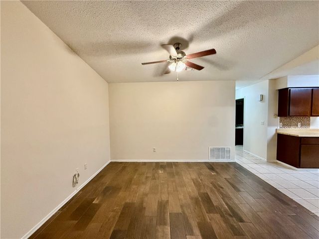 930 Century Drive, Rogers, AR 72756