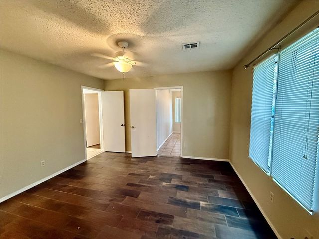 930 Century Drive, Rogers, AR 72756
