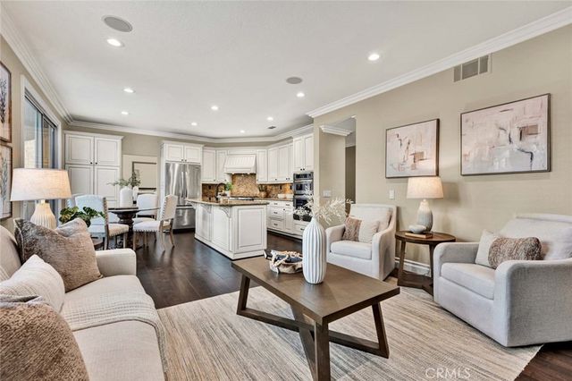 2503 Newman Avenue, Tustin, CA 92782