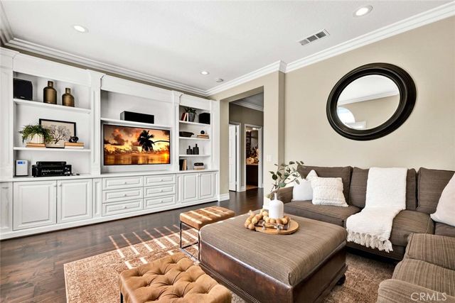 2503 Newman Avenue, Tustin, CA 92782