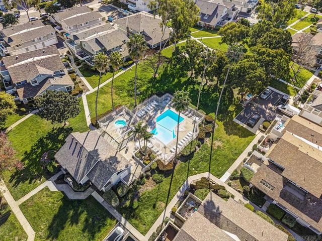 814 Malibu Point Way, Oceanside, CA 92058