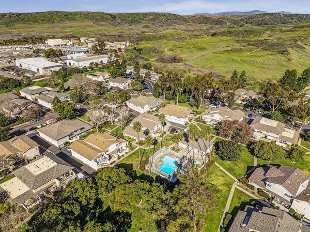 814 Malibu Point Way, Oceanside, CA 92058