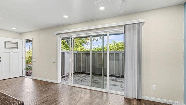 814 Malibu Point Way, Oceanside, CA 92058
