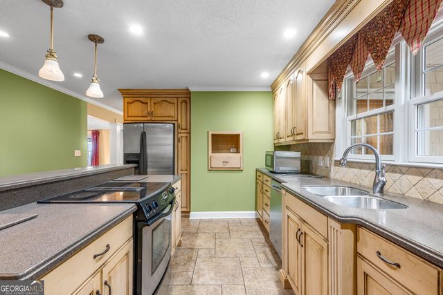 1578 Old Ringgold Road, Rocky Face, GA 30740