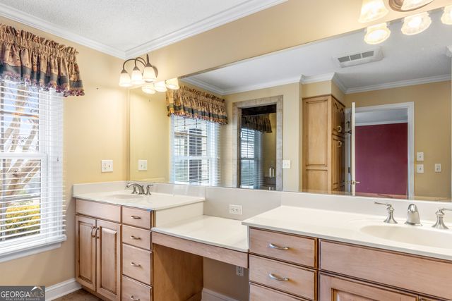 1578 Old Ringgold Road, Rocky Face, GA 30740