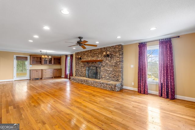1578 Old Ringgold Road, Rocky Face, GA 30740