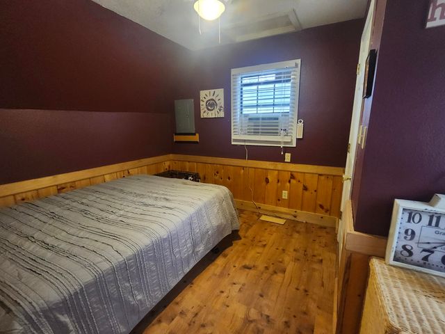 25961 Willow Road, Hermitage, MO 65668