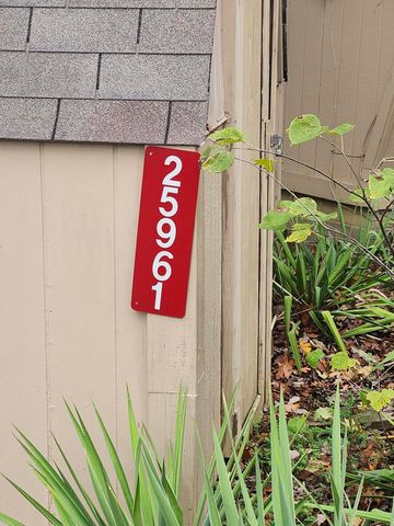 25961 Willow Road, Hermitage, MO 65668