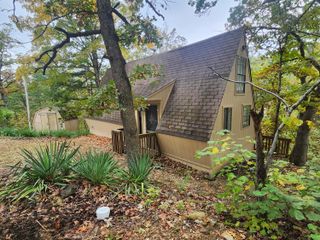 25961 Willow Road, Hermitage, MO 65668