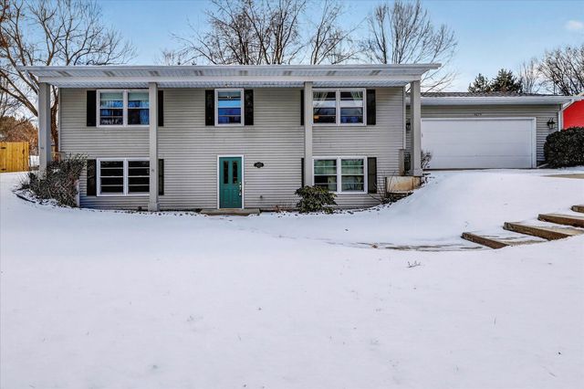 4679 Briarhill Drive, Portage, MI 49024