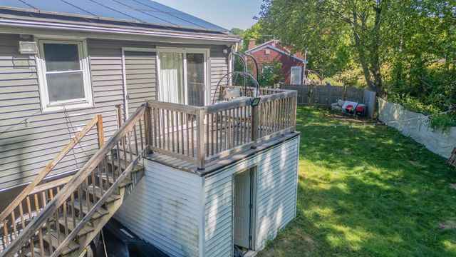 19 Anawan St, Brockton, MA 02302