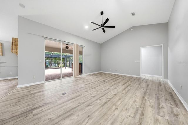 5035 NW 32 PLACE, Ocala, FL 34482