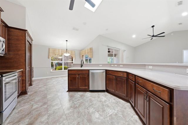 5035 NW 32 PLACE, Ocala, FL 34482