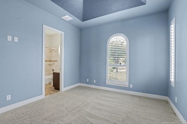 113 Abrego Mount, Floresville, TX 78114