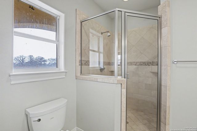 113 Abrego Mount, Floresville, TX 78114