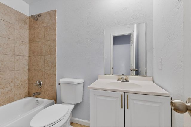 5217 Aberdean Trail, Grand Prairie, TX 75052