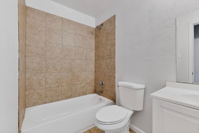 5217 Aberdean Trail, Grand Prairie, TX 75052