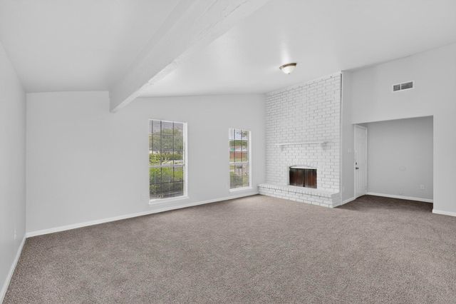 5217 Aberdean Trail, Grand Prairie, TX 75052