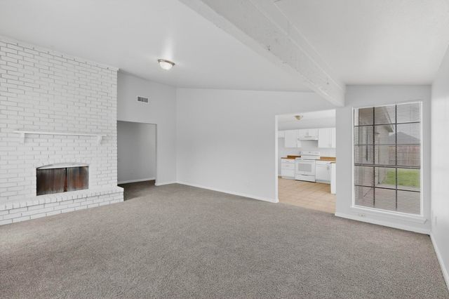 5217 Aberdean Trail, Grand Prairie, TX 75052