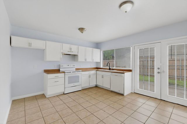 5217 Aberdean Trail, Grand Prairie, TX 75052