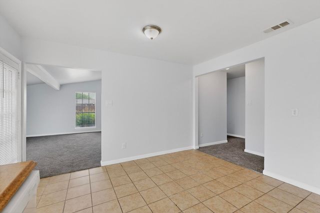 5217 Aberdean Trail, Grand Prairie, TX 75052