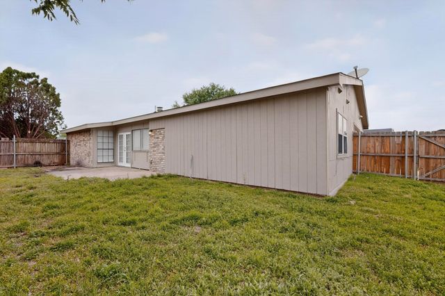 5217 Aberdean Trail, Grand Prairie, TX 75052