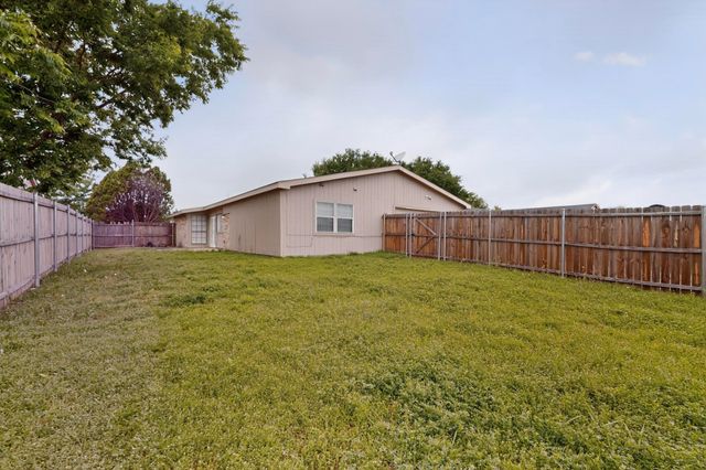 5217 Aberdean Trail, Grand Prairie, TX 75052
