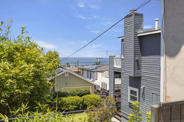 2416 Oxford Avenue, Cardiff, CA 92007