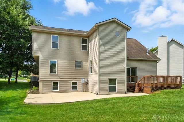 2765 Silver Maple Court, Troy, OH 45373