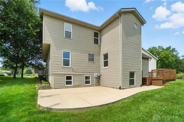 2765 Silver Maple Court, Troy, OH 45373