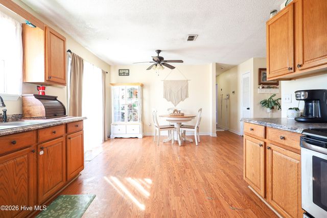 104 Crown Point Road, Hubert, NC 28539