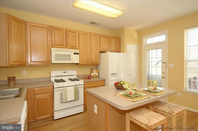 52 GOLDEN ASH WAY, Gaithersburg, MD 20878