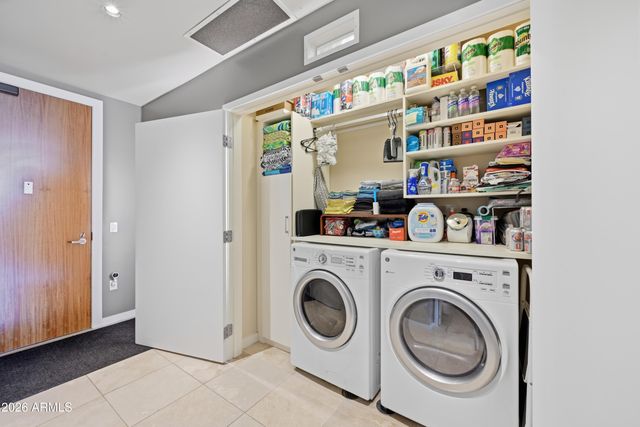 208 W PORTLAND Street 355, Phoenix, AZ 85003