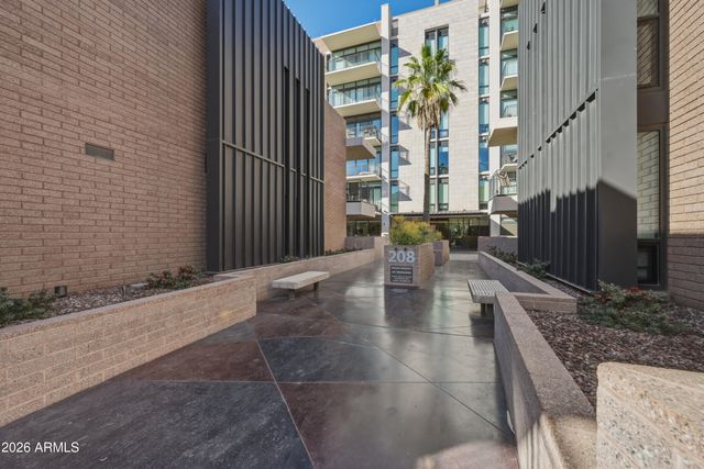 208 W PORTLAND Street 355, Phoenix, AZ 85003