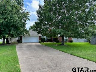 1712 Onyx Cove, Whitehouse, TX 75791
