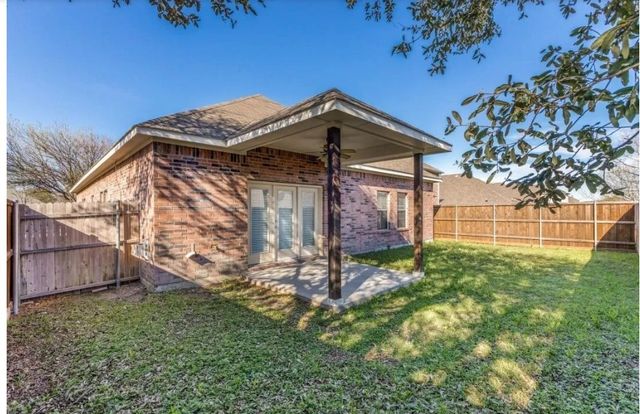 1613 Castle Creek Drive, Little Elm, TX 75068