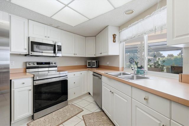 911 GASPARILLA BOULEVARD, Englewood, FL 34223