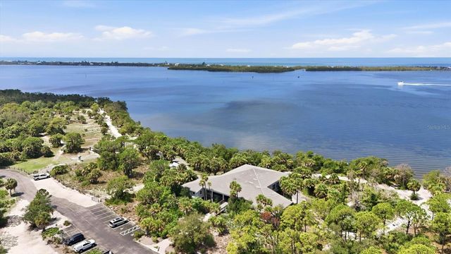 911 GASPARILLA BOULEVARD, Englewood, FL 34223