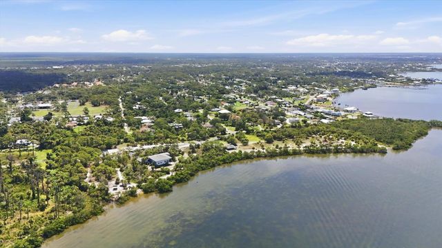 911 GASPARILLA BOULEVARD, Englewood, FL 34223