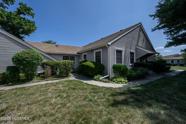 12 Zacatin Road, A, Freehold, NJ 07728