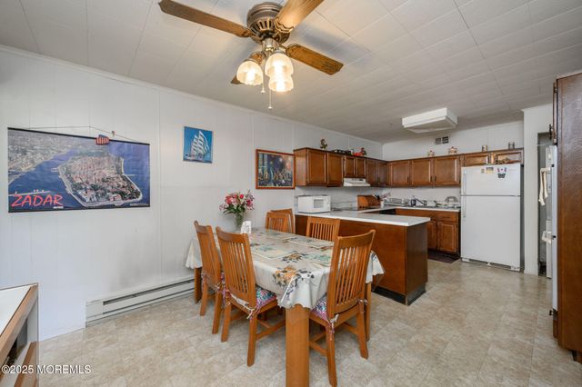 12 Zacatin Road, A, Freehold, NJ 07728