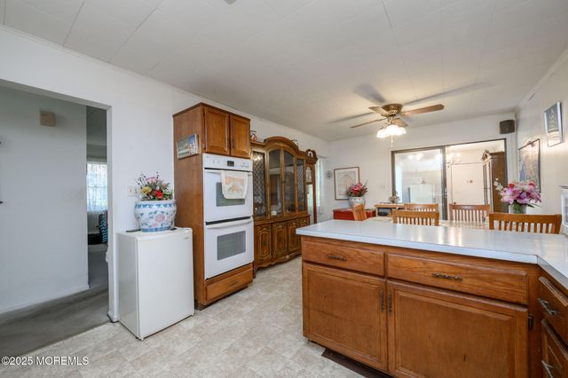 12 Zacatin Road, A, Freehold, NJ 07728